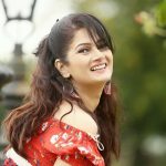 Resham Tipnis 3